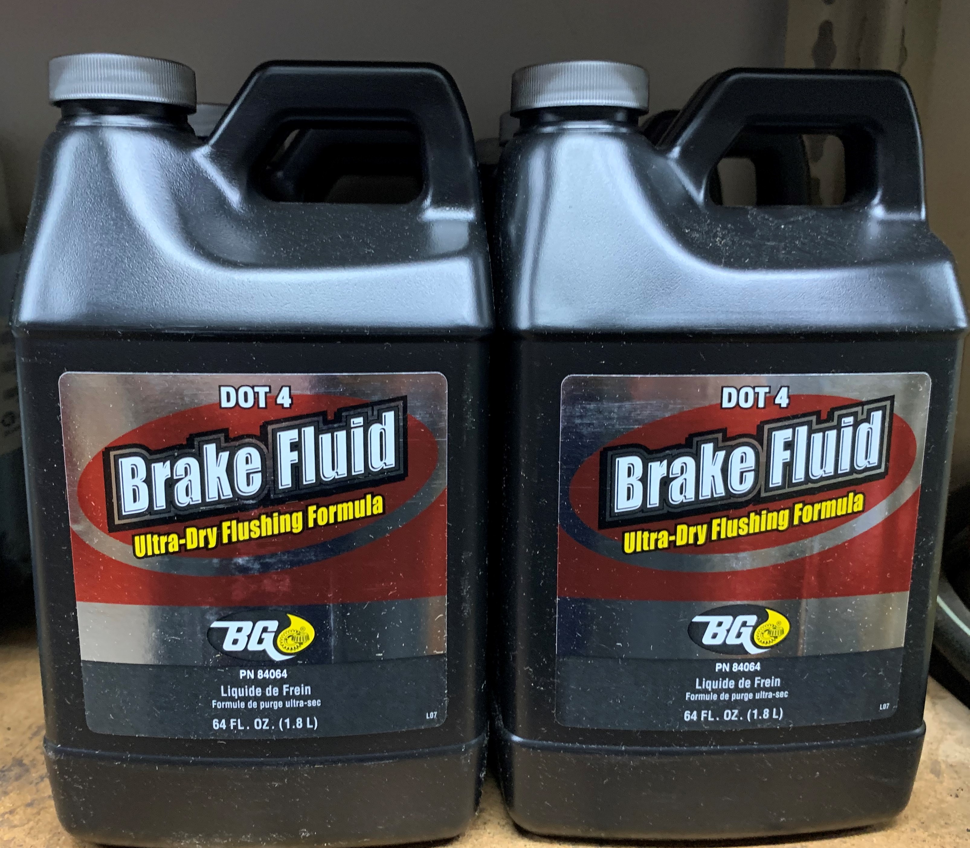 Brake Fluid DOT 4 | Lou's Car Care Center, Inc.